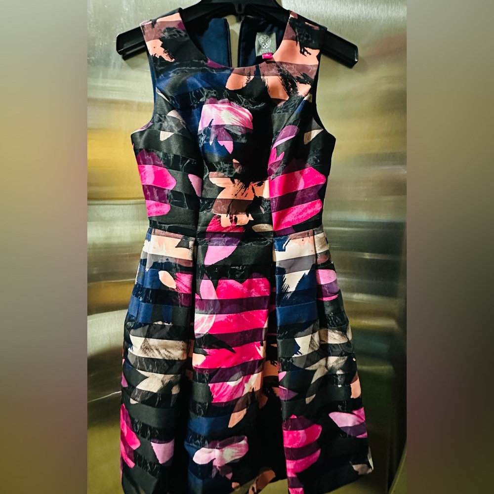 Vince Camuto Abstract Multicolor Dress